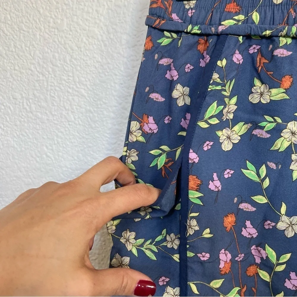 Anthropologie- Blossoming Bermuda Floral High Rise Shorts- Small